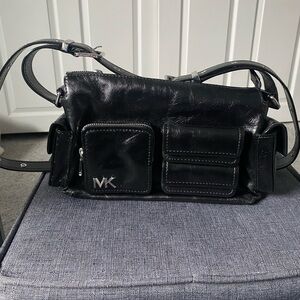 Michael Kors Dakota Medium Leather Shoulder Bag